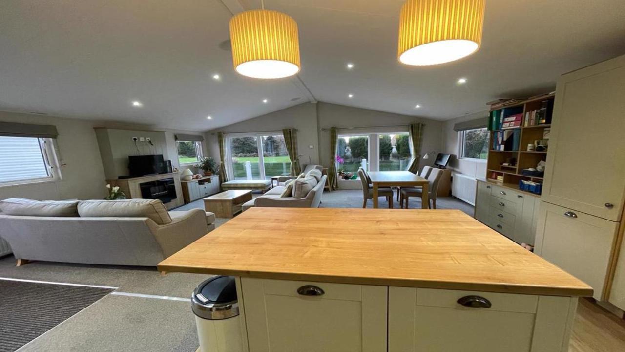 42 Woodland Walk Pevensey Bay Holiday Park Sleeps 6 Eksteriør billede