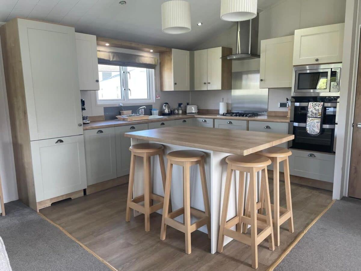 42 Woodland Walk Pevensey Bay Holiday Park Sleeps 6 Eksteriør billede