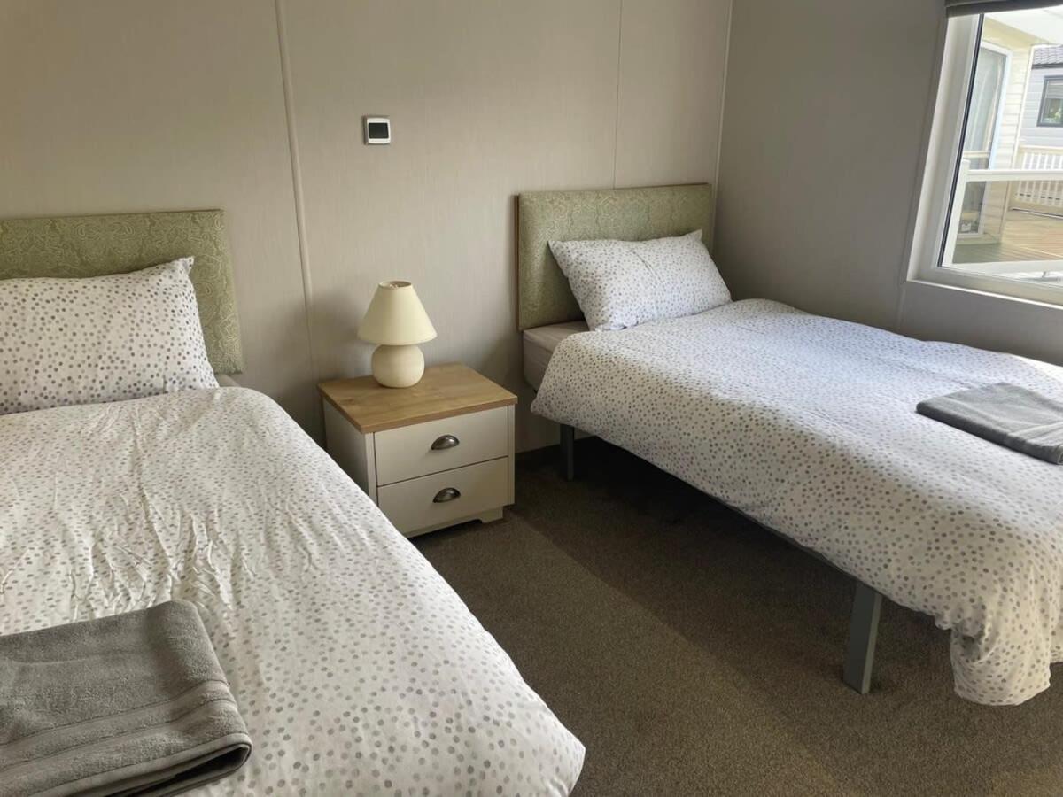 42 Woodland Walk Pevensey Bay Holiday Park Sleeps 6 Eksteriør billede