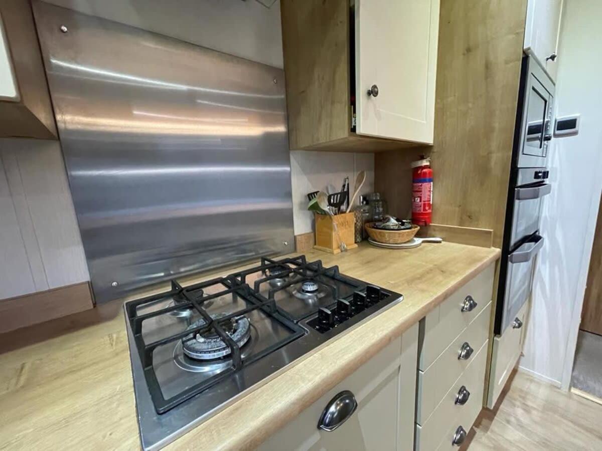 42 Woodland Walk Pevensey Bay Holiday Park Sleeps 6 Eksteriør billede