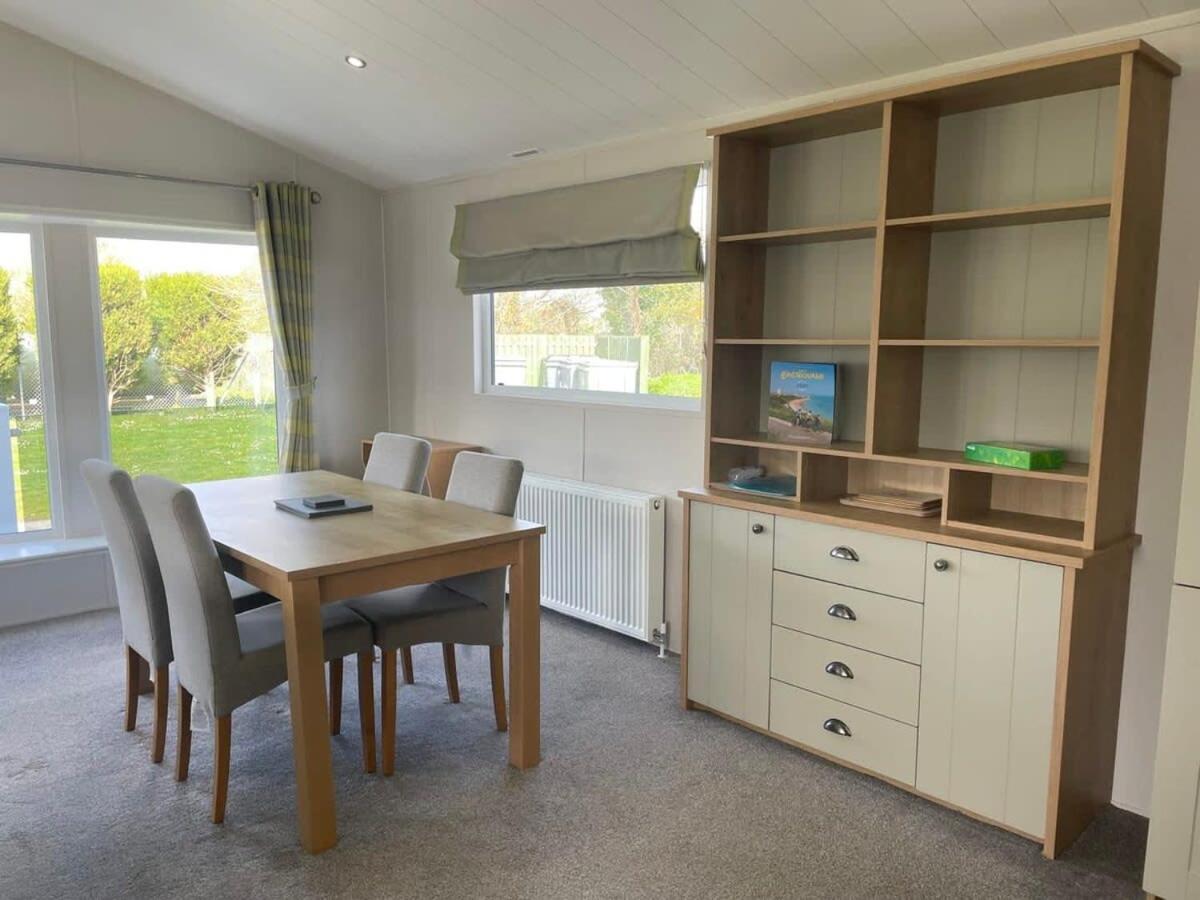 42 Woodland Walk Pevensey Bay Holiday Park Sleeps 6 Eksteriør billede
